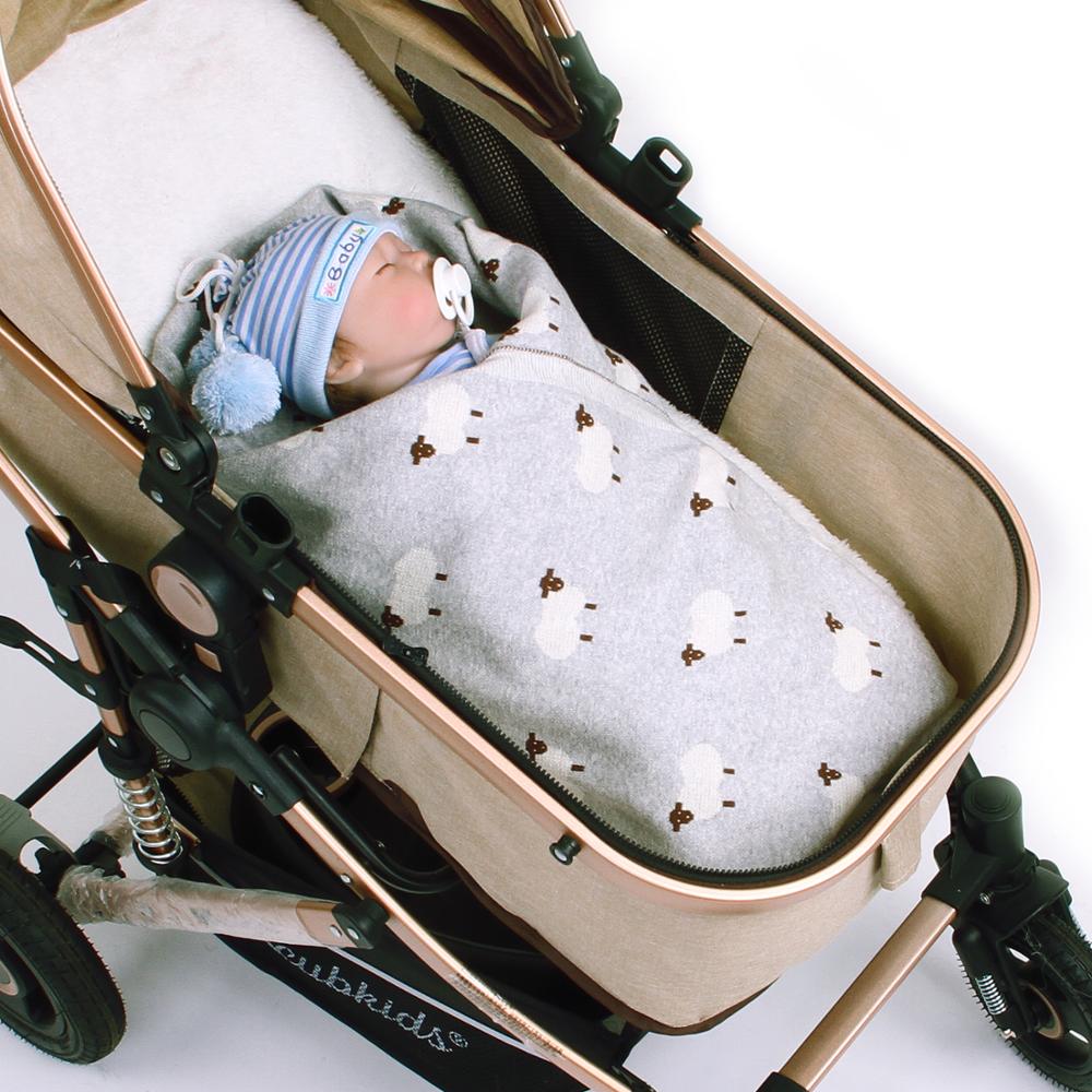 White Sheep Cotton Knitted Blanket